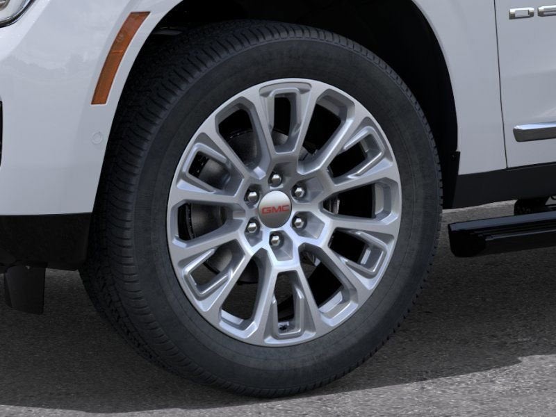2026 GMC Yukon XL Denali - Photo 9