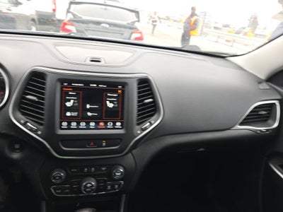 2022 Jeep Cherokee Latitude Lux 4x4