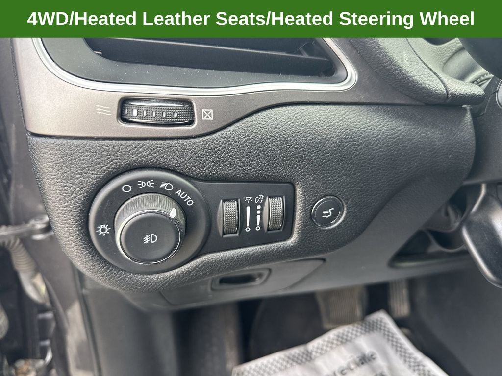 2022 Jeep Cherokee Latitude Lux 4x4