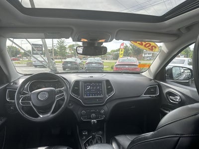 2022 Jeep Cherokee Latitude Lux