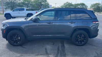 2024 Jeep Grand Cherokee Altitude