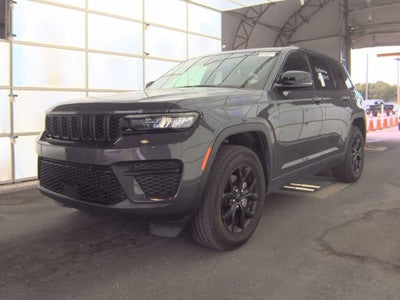2024 Jeep Grand Cherokee Altitude