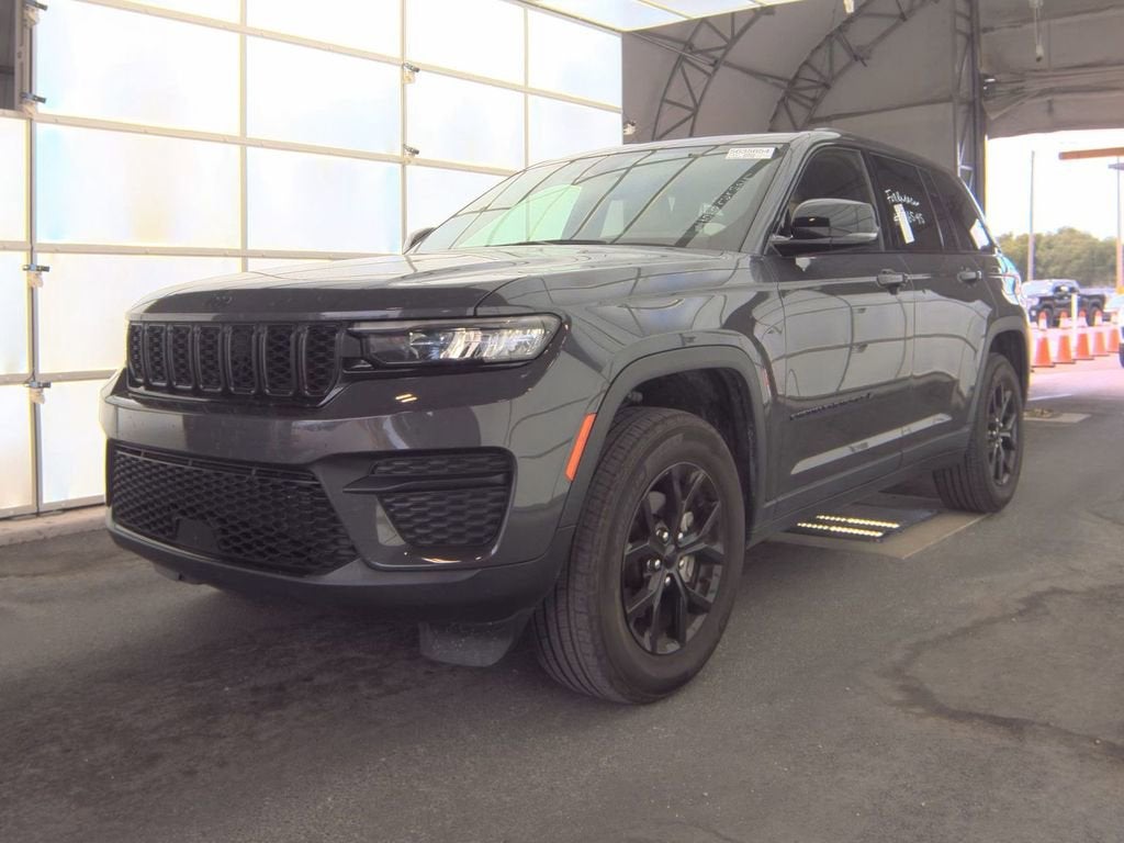 2024 Jeep Grand Cherokee Altitude