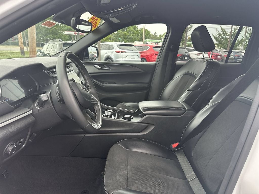 2024 Jeep Grand Cherokee Altitude