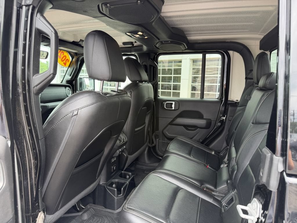 2020 Jeep Gladiator Overland 4x4