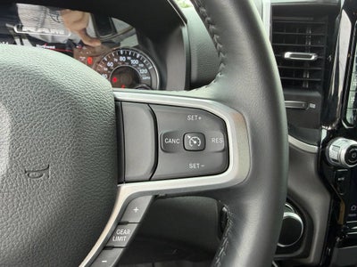 2023 RAM 1500 Big Horn Crew Cab 4x4 5'7" Box