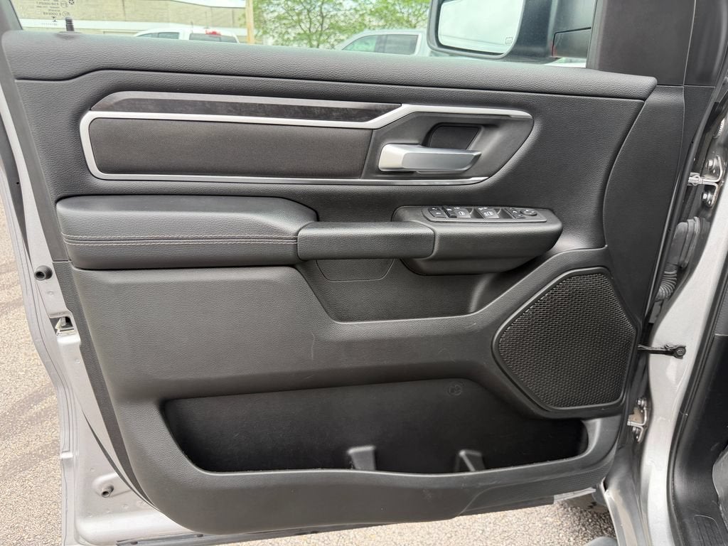 2023 RAM 1500 Big Horn Crew Cab 4x4 5'7" Box