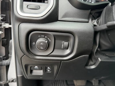 2023 RAM 1500 Big Horn Crew Cab 4x4 5'7" Box