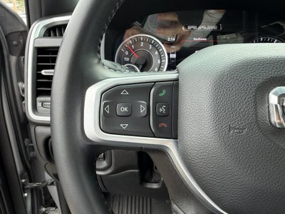 2023 RAM 1500 Big Horn Crew Cab 4x4 5'7" Box