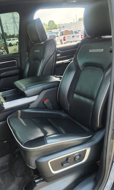 2021 RAM 1500 Laramie Crew Cab 4x4 5'7" Box