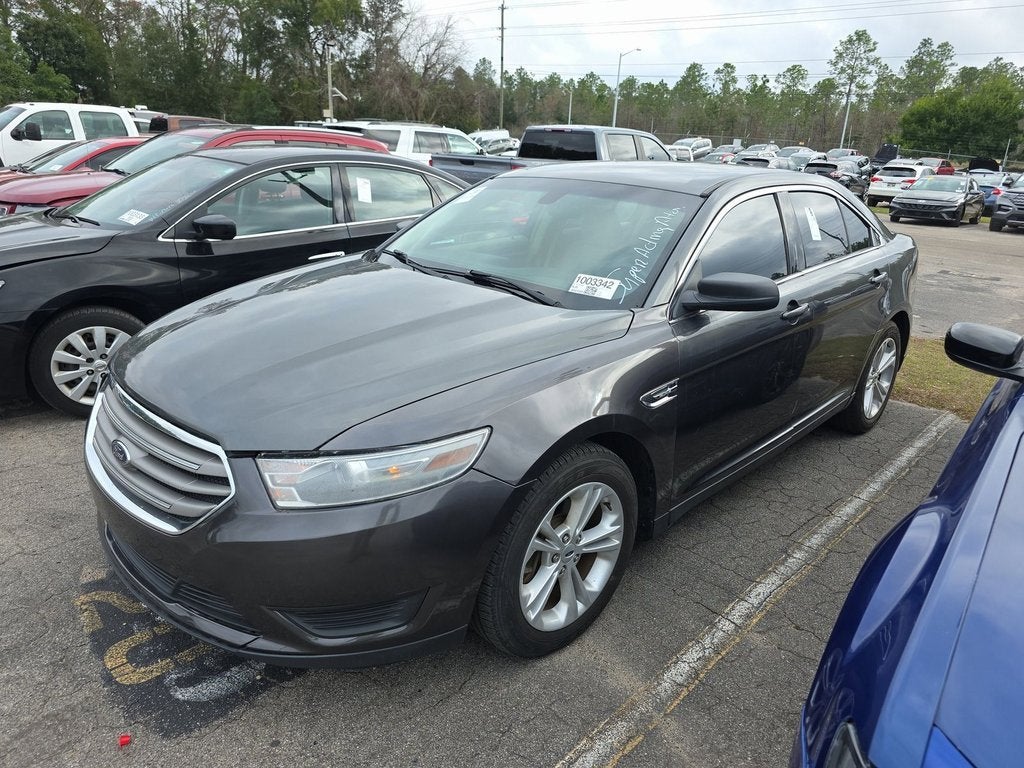 2018 Ford Taurus SE