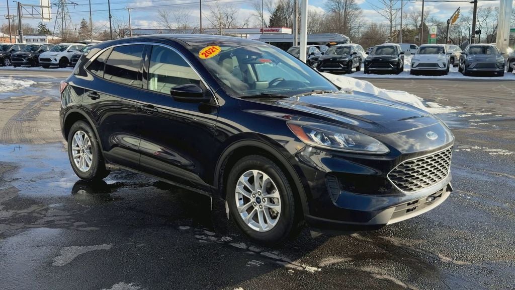 2021 Ford Escape SE Hybrid