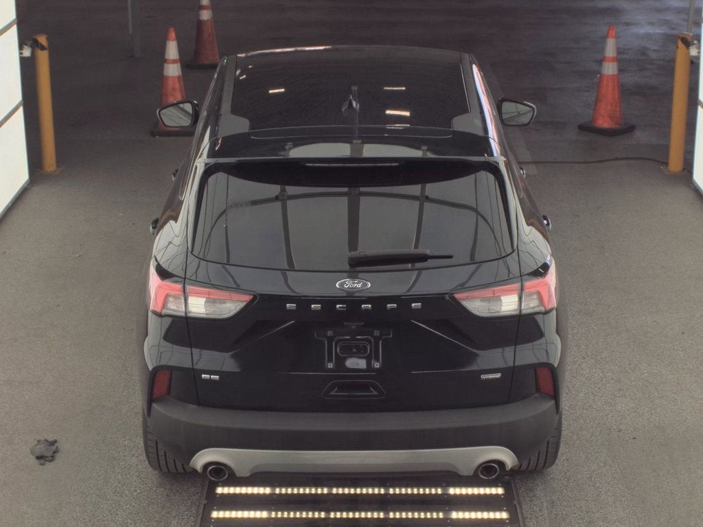 2021 Ford Escape SE Hybrid