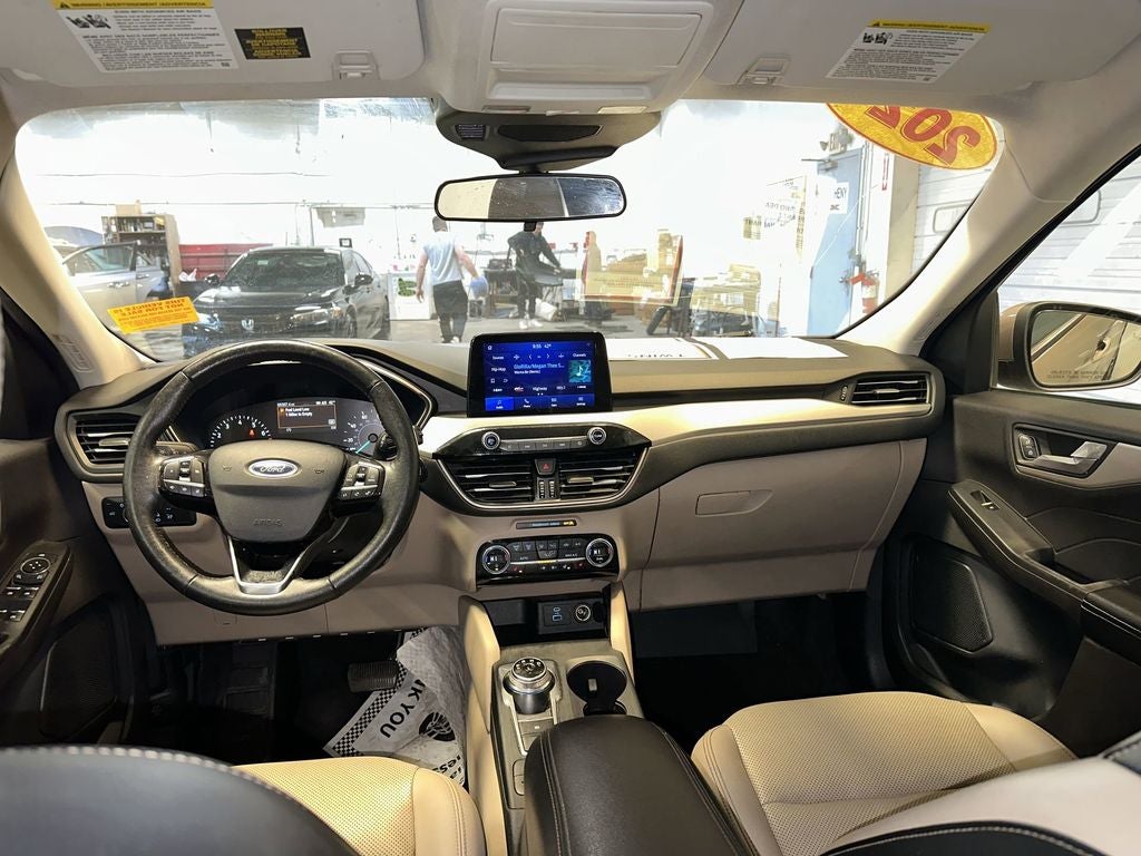 2021 Ford Escape SEL
