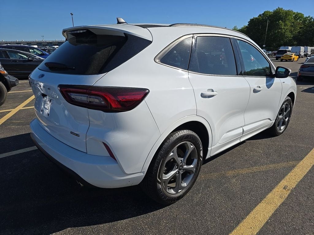 2023 Ford Escape ST-Line Select