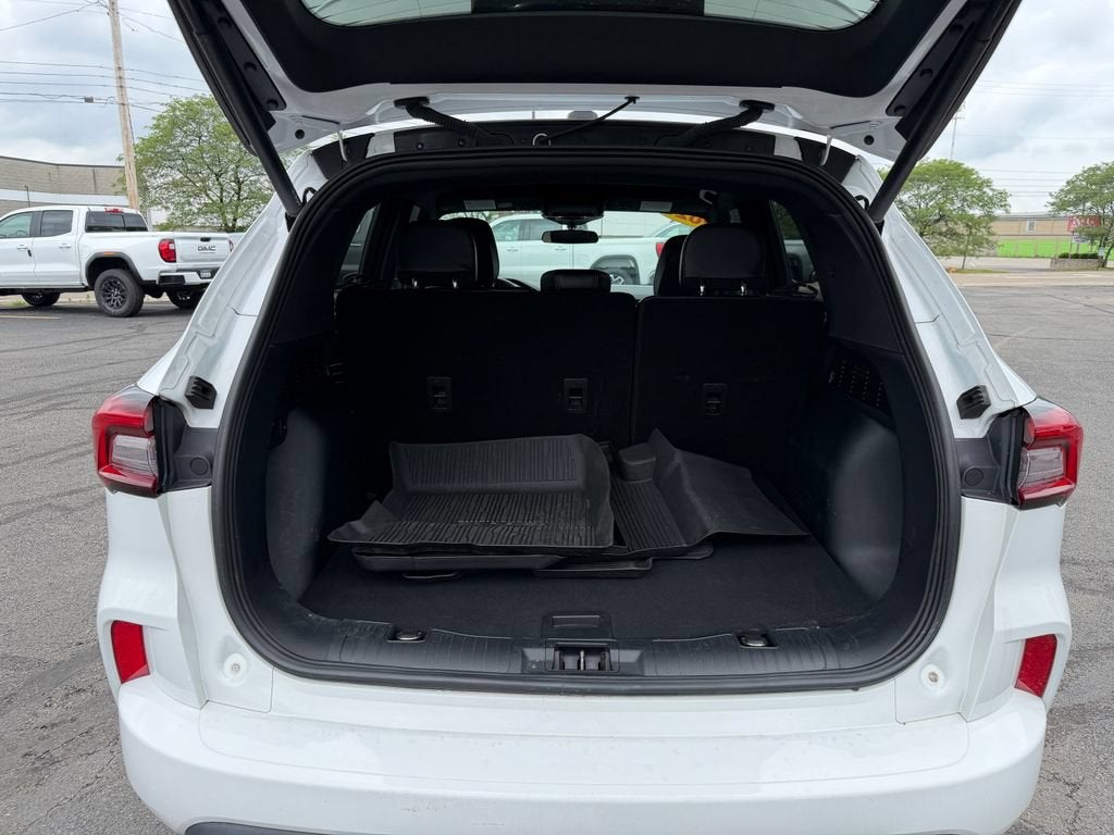 2023 Ford Escape ST-Line Select