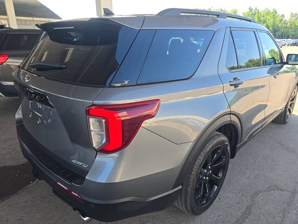 2023 Ford Explorer ST-Line