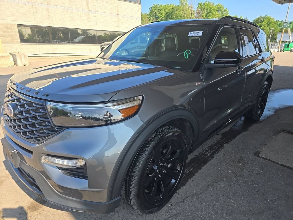 2023 Ford Explorer ST-Line