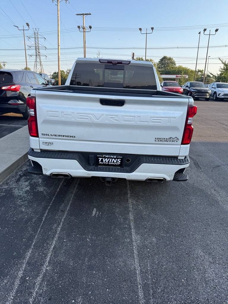 2022 Chevrolet Silverado 1500 High Country