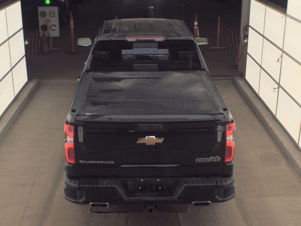 2022 Chevrolet Silverado 1500 LTD High Country