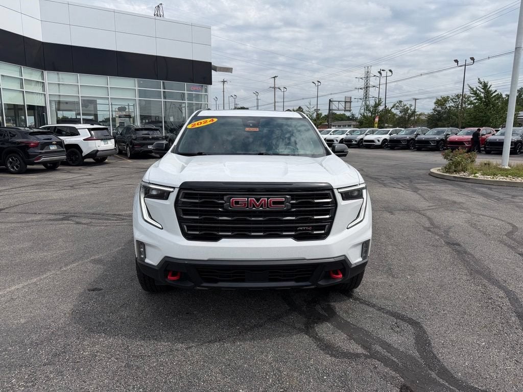 2024 GMC Acadia AT4