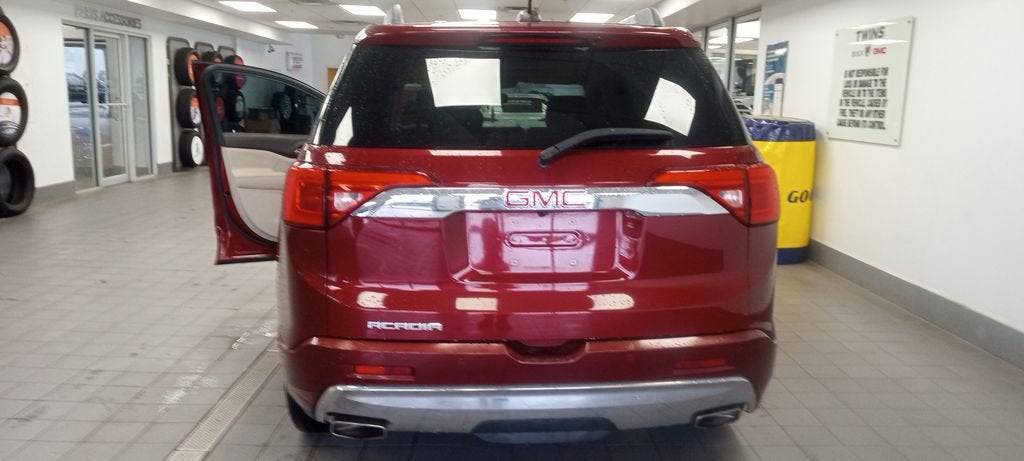 2017 GMC Acadia Denali