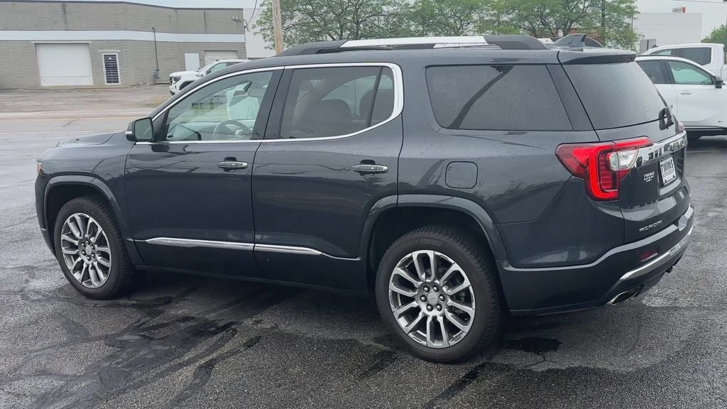 2023 GMC Acadia Denali