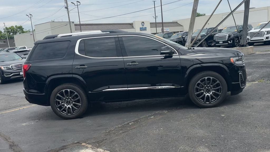 2023 GMC Acadia Denali