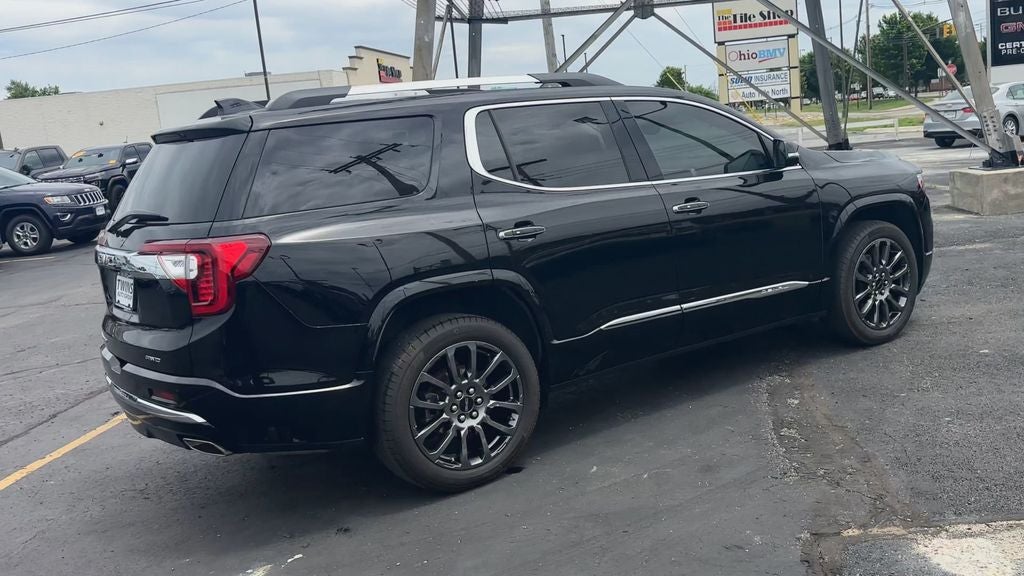 2023 GMC Acadia Denali