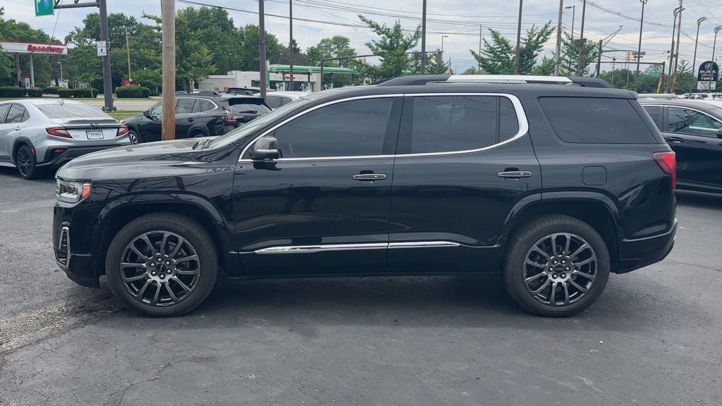 2023 GMC Acadia Denali