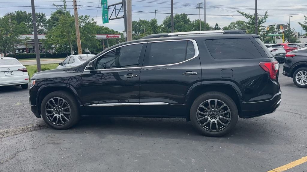 2023 GMC Acadia Denali