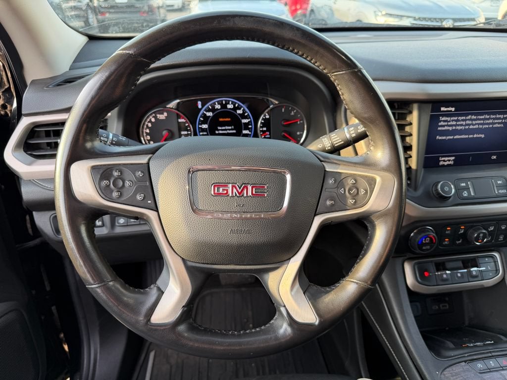 2022 GMC Acadia Denali