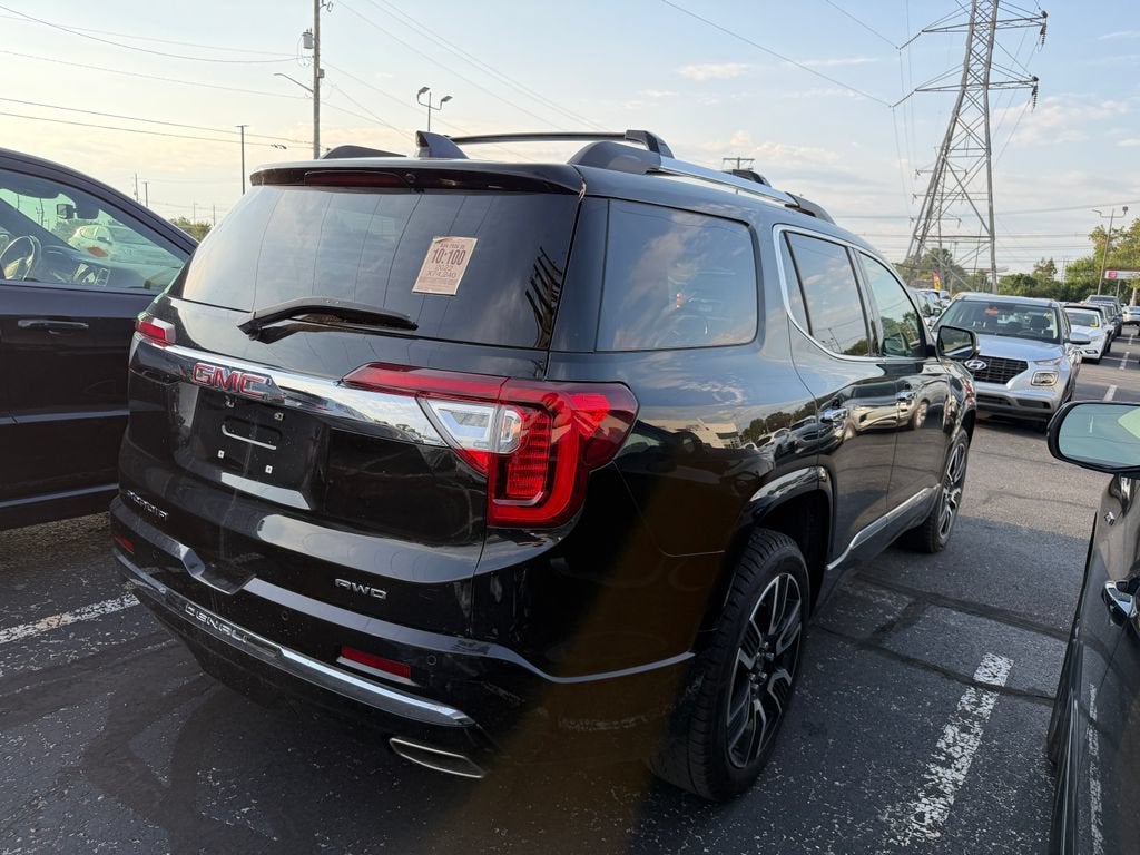 2022 GMC Acadia Denali