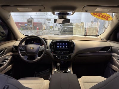 2020 Chevrolet Traverse LT Cloth