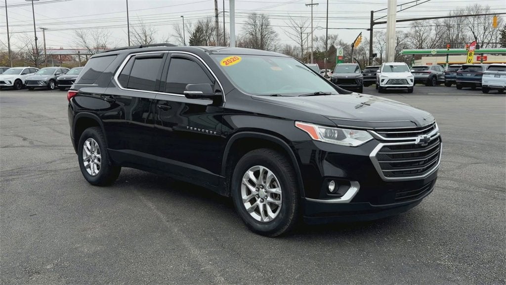 2020 Chevrolet Traverse LT Cloth
