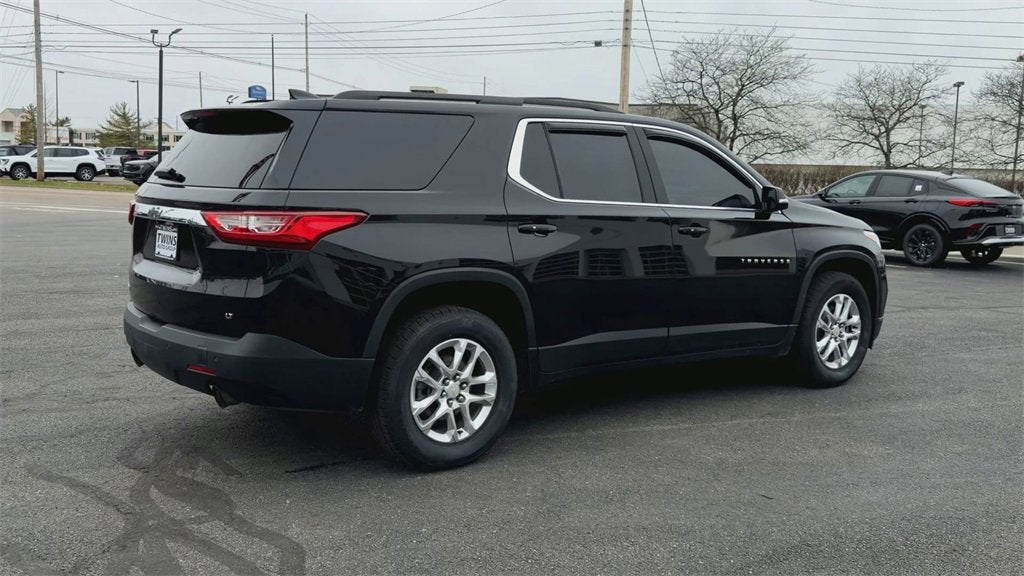 2020 Chevrolet Traverse LT Cloth