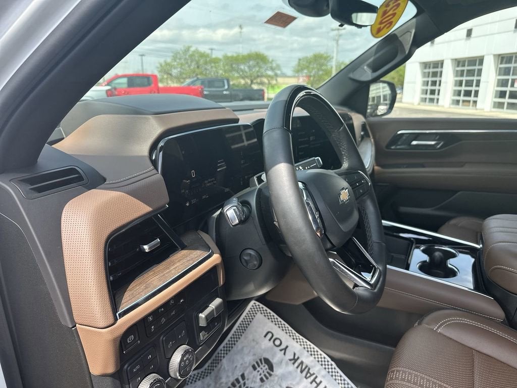 2025 Chevrolet Suburban High Country