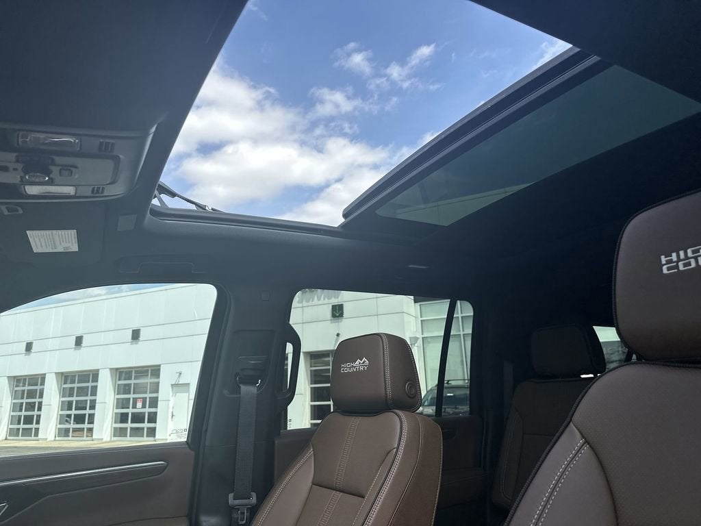 2025 Chevrolet Suburban High Country