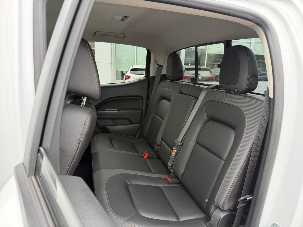 2022 GMC Canyon AT4 - Leather