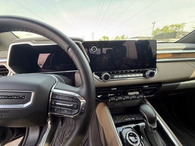 2024 GMC Canyon Denali