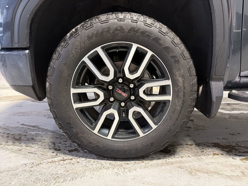 2022 GMC Sierra 1500 Limited AT4