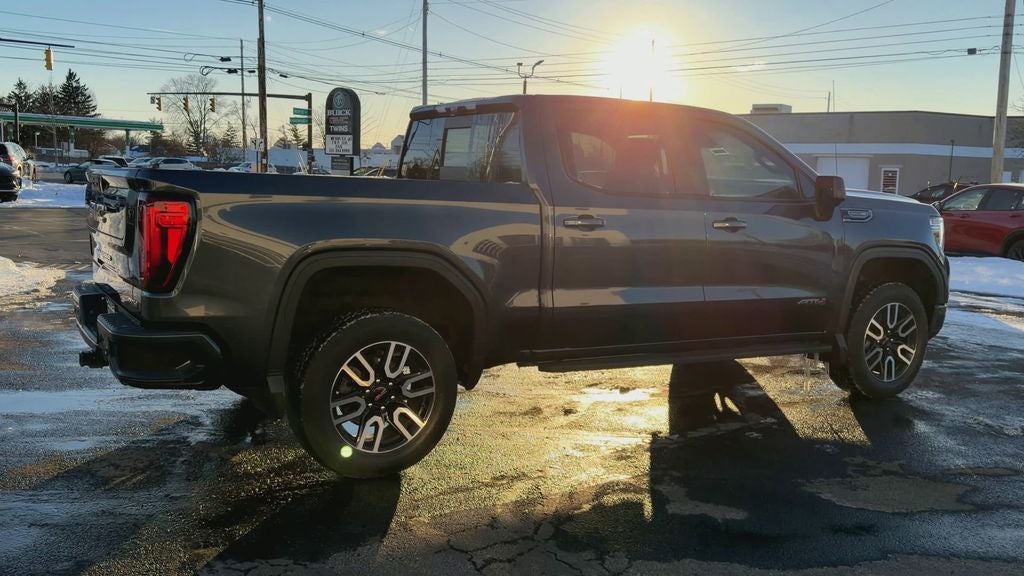 2022 GMC Sierra 1500 Limited AT4