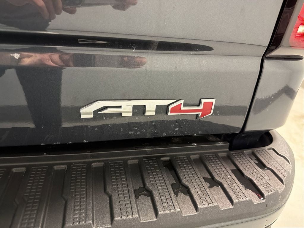 2022 GMC Sierra 1500 Limited AT4