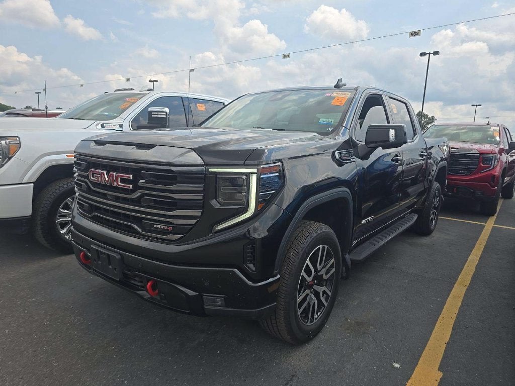 2024 GMC Sierra 1500 AT4