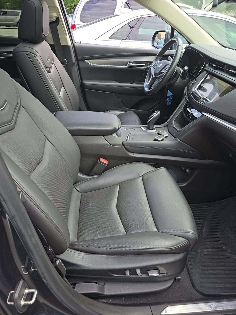 2019 Cadillac XT5 Luxury AWD
