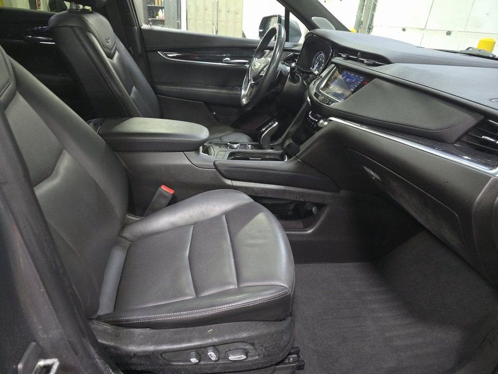 2021 Cadillac XT5 AWD Premium Luxury