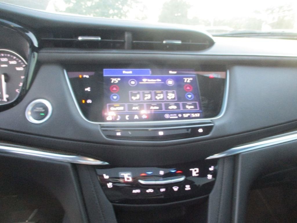 2021 Cadillac XT5 AWD Premium Luxury