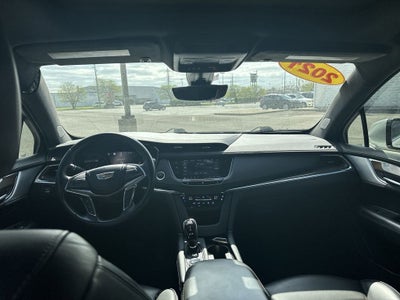 2021 Cadillac XT5 Premium Luxury