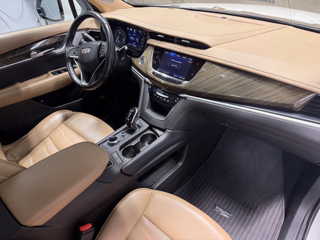 2022 Cadillac XT6 Premium Luxury