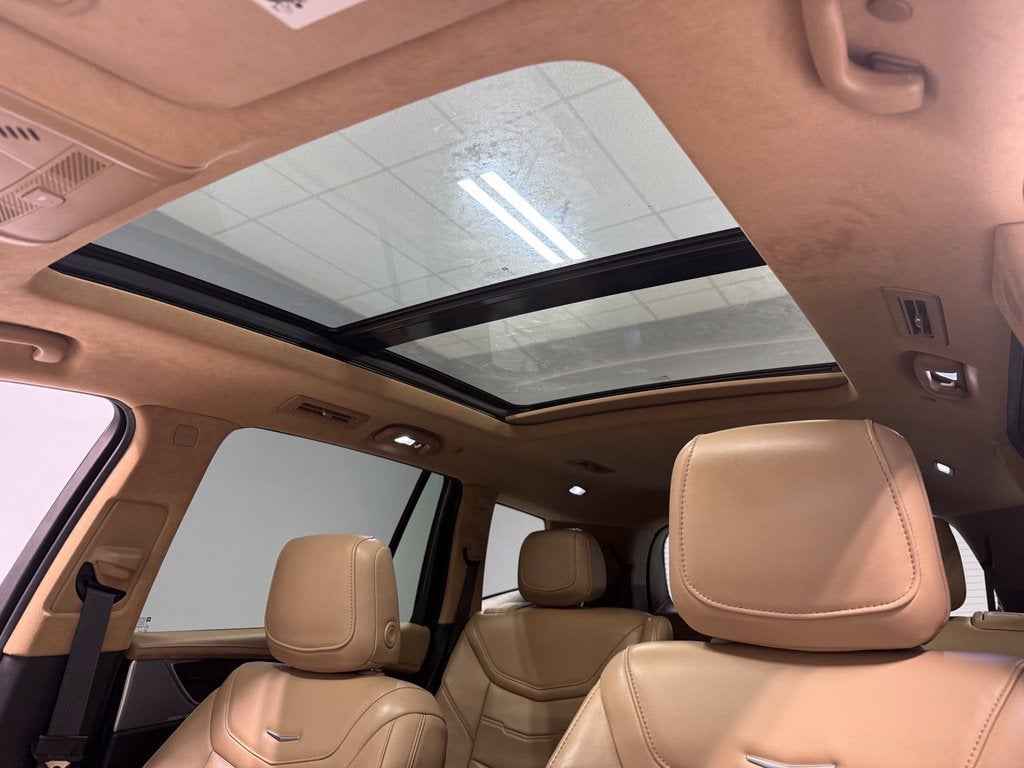 2022 Cadillac XT6 Premium Luxury